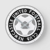 サッカーファンまたはサッカーサポーター。サッカークラブ ラウンド壁時計 (正面)