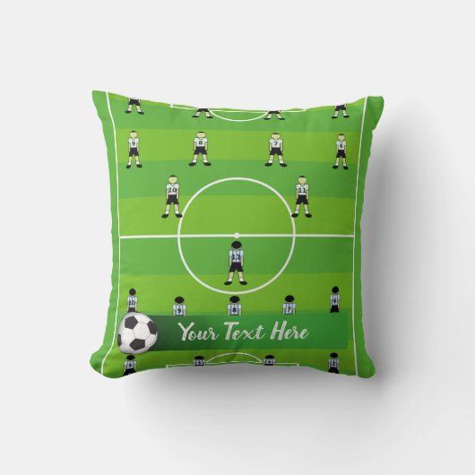 サッカーフィールドとチーム クッション (正面)
