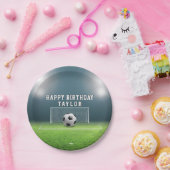 サッカーフィールドサッカースポーツハッピーバースデー ペーパープレート (パーティー)