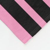 サッカーフリースブランケットのピンクの写真がパーソナライズされた行く フリースブランケット (角)