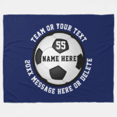 サッカーフリースブランケットの3色サイズ文字 フリースブランケット (正面(横))