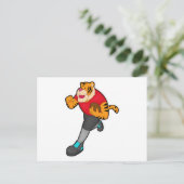 サッカープレーヤーとしての虎とサッカーボール ポストカード (スタンド正面)