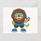 サッカープレーヤーのライオンとサッカーボール ポストカード (正面)