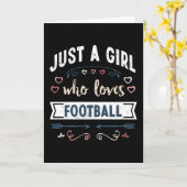 サッカーボールが大好きなだけの女の子の面白いギフト カード (黄色い花)