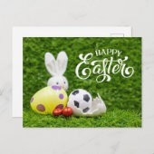 サッカーボールとイースターホリデーイースターバニーポスト ポストカード (正面/裏面)