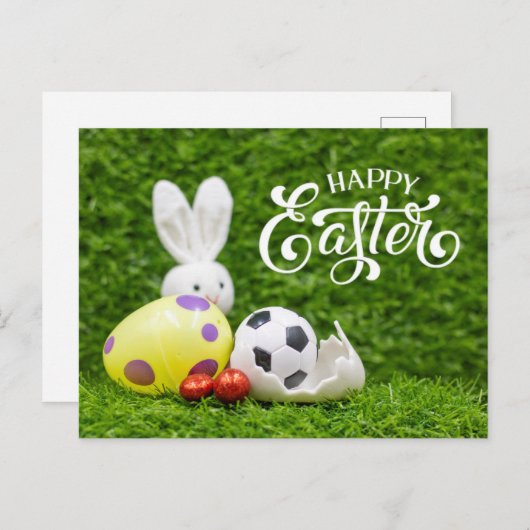 サッカーボールとイースターホリデーイースターバニーポスト ポストカード (正面/裏面)