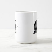 サッカーボールとシューズ コーヒーマグカップ (中央)