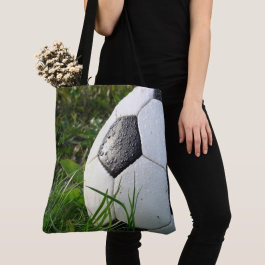 サッカーボールのスポーツチームサッカーのお母さんのトートバック トートバッグ (クローズアップ)