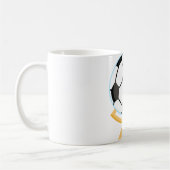 サッカーボールの地球のマグ コーヒーマグカップ (左)