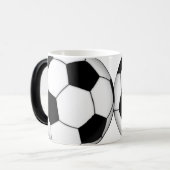 サッカーボールの変形させるコーヒー・マグ モーフィングマグカップ (正面左)