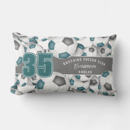 サッカーボールの多いティール（緑がかった色）グレーサッカークラブカラー ランバークッション