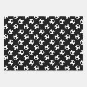 サッカーボールの調整セット白黒 ラッピングペーパーシート (正面2)