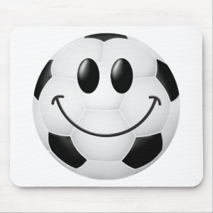 サッカーボールの顔 マウスパッド
