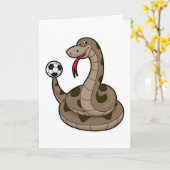 サッカーボールを持つサッカー選手としてのスネーク カード (黄色い花)
