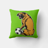 サッカーボールを持つボクサー犬 クッション (裏面)