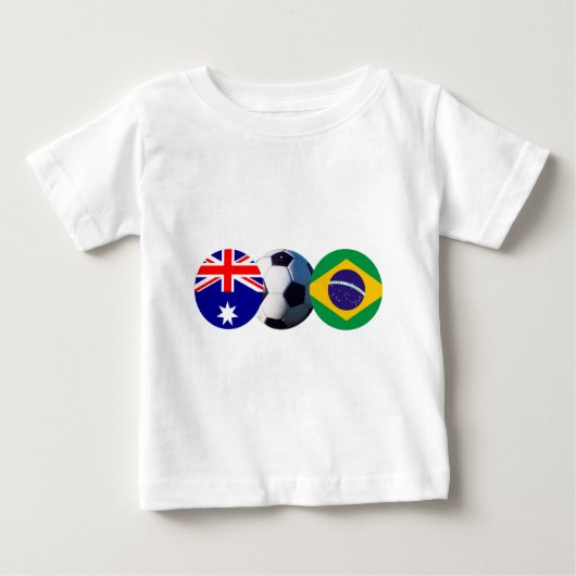 サッカーボールオーストラリアとブラジルが博物館を国旗 ベビーTシャツ (正面)