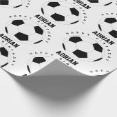 サッカーボールサッカーパーソナライズされたネーム誕生日 ラッピングペーパー (角)