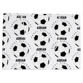 サッカーボールサッカーパーソナライズされたネーム誕生日 ラージペーパーバッグ (裏面)