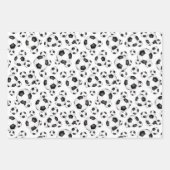 サッカーボールスポーツパターン赤い黒いチームカラー ラッピングペーパーシート (正面3)