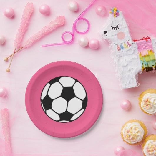 サッカーボールピンクガール誕生日パーティー ペーパープレート (パーティー)