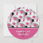 サッカーボールピンクパターン誕生日パーティー 招待状 (正面)