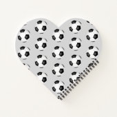 サッカーボールモノグラムの型 ノートブック (裏面)