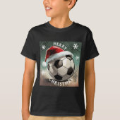 サッカーボールレッドサンタハットスノーフレーククリスマス Tシャツ (正面)