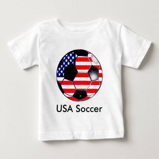 サッカーボール国旗 – サッカー博物館の贈り物 ベビーTシャツ (正面)