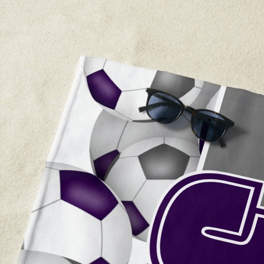 サッカーボール紫の灰色のチームのカスタムギフトの多く ビーチタオル (インサイチュ)