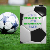 サッカーボール見た目あなたの名前と年の誕生日を追加 カード