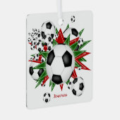 サッカーボール赤い緑のスターボーイズスポーツ メタルオーナメント (正面右)