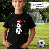サッカーボール雪だるまサンタハットお子様の名前 Tシャツ