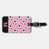 サッカーボール、カーネーションピンク ラゲッジタグ (正面横)