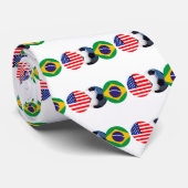サッカーボール「ブラジルと米国」がMUSEUM「ザズレ」の旗を掲げる ネクタイ (ロール)