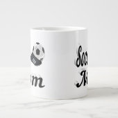 サッカーママ半文字ジャイアントコーヒーマグ ジャンボコーヒーマグカップ (正面)