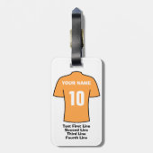 サッカーラゲッジタグ – 古い金ゴールドシャツ付き ラゲッジタグ (裏面縦)