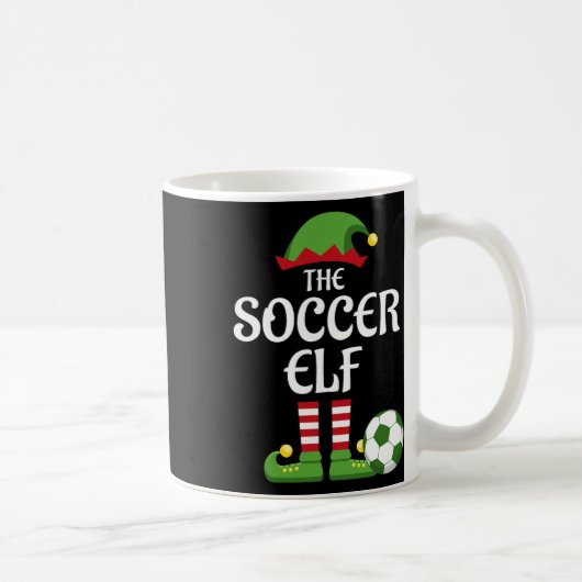 サッカー小妖精や小人ファミリーマッチンググループクリスマススポーティ コーヒーマグカップ (右)