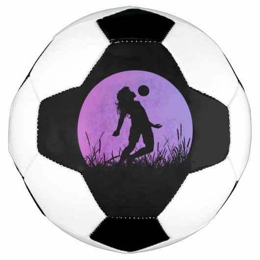 サッカー少女のシルエット 月光 サッカーボール (正面)