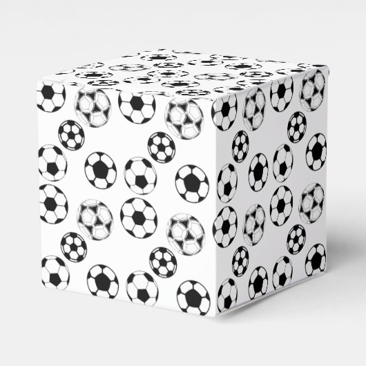 サッカー少年の誕生日パーティー用品 フェイバーボックス (正面サイド)