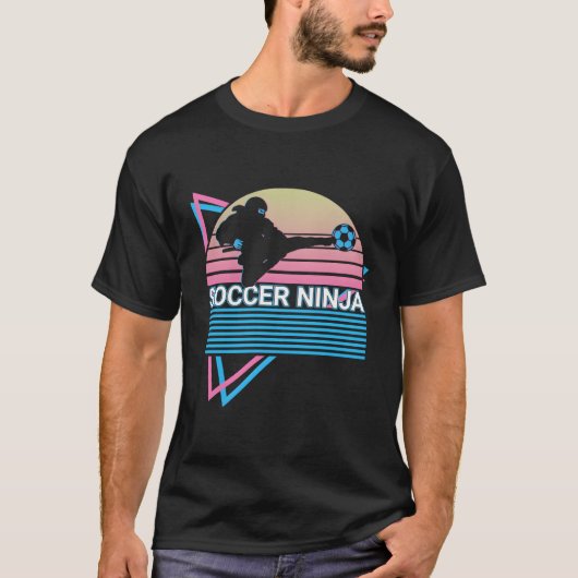サッカー忍者サッカー選手 Tシャツ (正面)