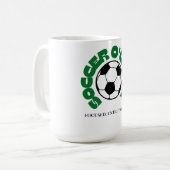 サッカー終了まで集中 – サッカー コーヒーマグカップ (正面左)