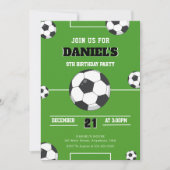 サッカー誕生日招待状グリーンアンドブラックモダン 招待状 (正面)