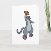 サッカー選手としてプレーする猫とサッカーボール カード (正面)