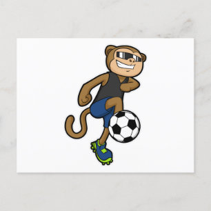 サッカー選手としてプレーする猿 ポストカード