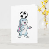 サッカー選手のウサギとサッカーボール カード (黄色い花)