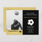 サッカー選手の卒業写真パーティー ポストカード (正面/裏面)