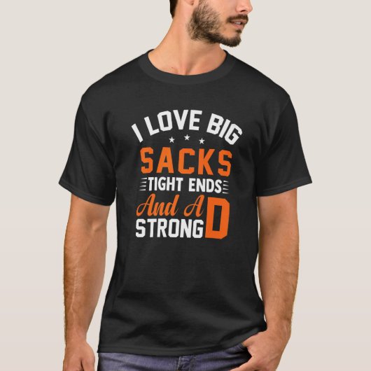 サッカー選手の私は大きな袋のタイトな端とAが大好き Tシャツ (正面)