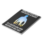 サッカー選手の背後にはサッカーの母親がいる ノートパッド (回転)