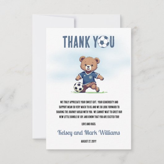 サッカー選手の赤ちゃんシャワーを心待ちにしている男の子だ サンキューカード (正面)