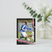 サッカー選手の黒い赤のトレーディングカード コーリングカード (スタンド正面)